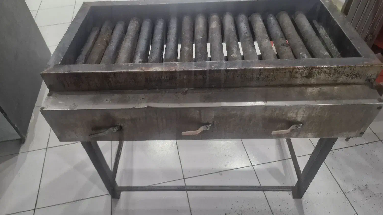 کباب پز گازی ۱۶ سیخ|اجاق گاز و لوازم برقی پخت‌وپز|خرم‌آباد, |دیوار