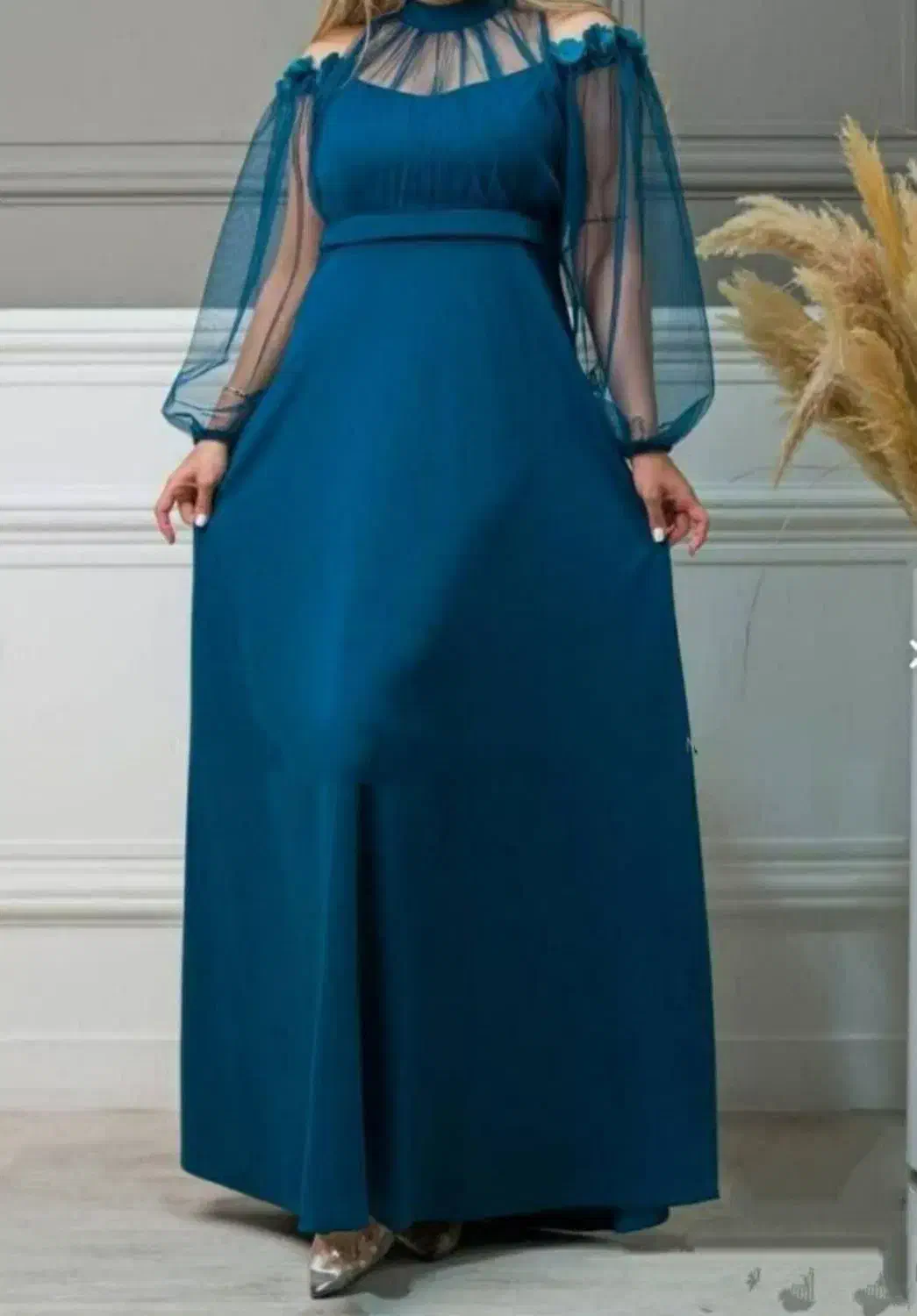 لباس مجلسی|لباس|سبزوار, کاشفی شمالی (دادگستری)|دیوار