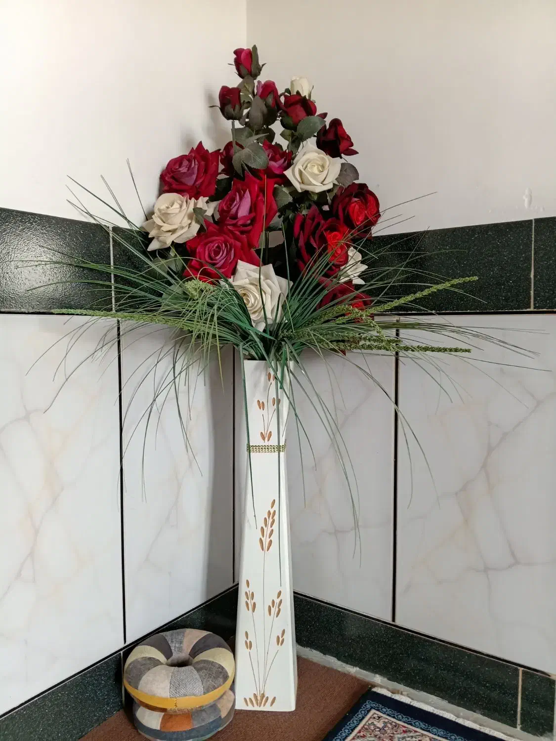 گل وگلدان|گل مصنوعی|سیمین شهر, |دیوار