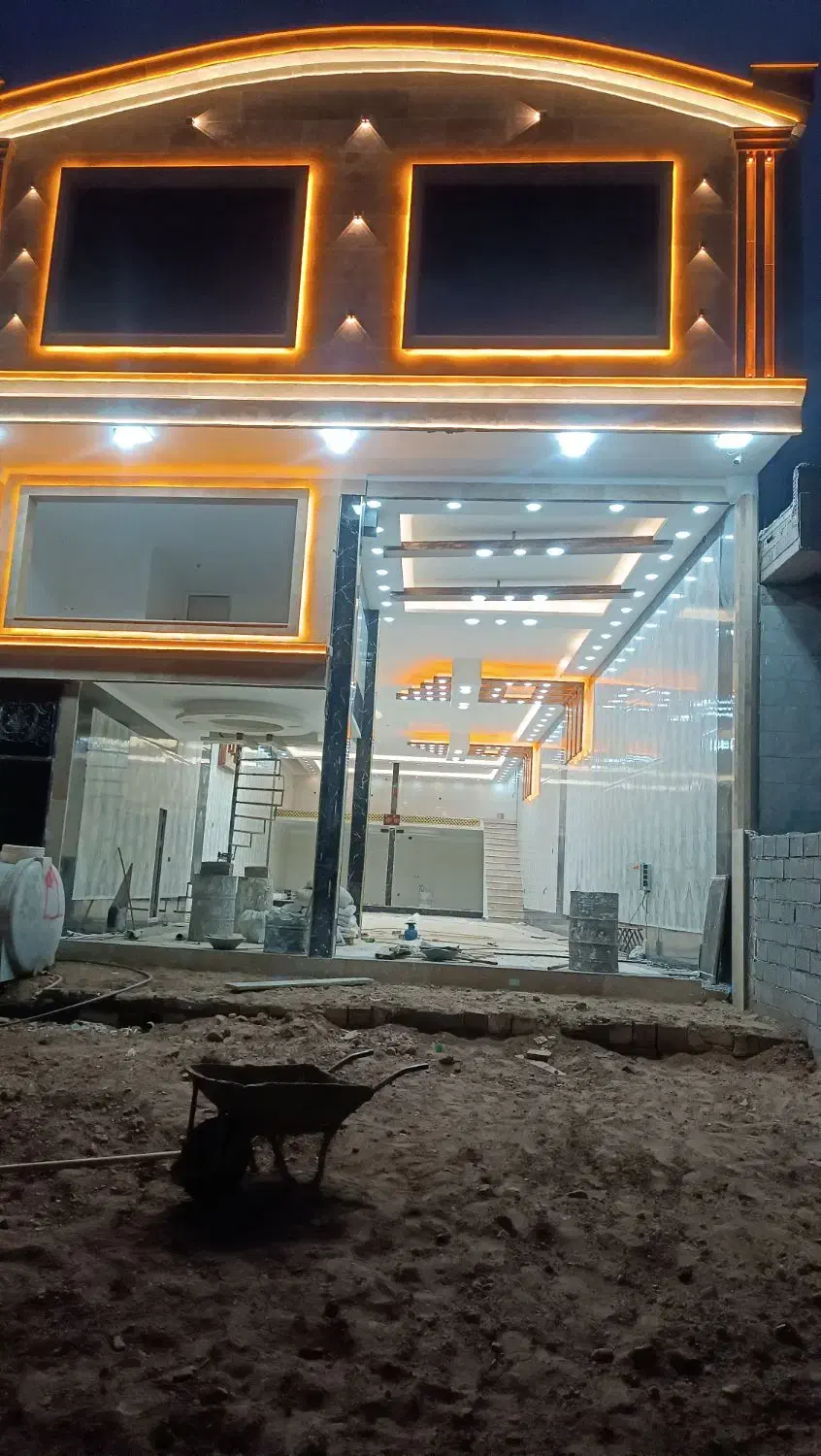 تالار و غذاخوریی|فروش دفتر صنعتی، کشاورزی، تجاری|صوفیان, |دیوار