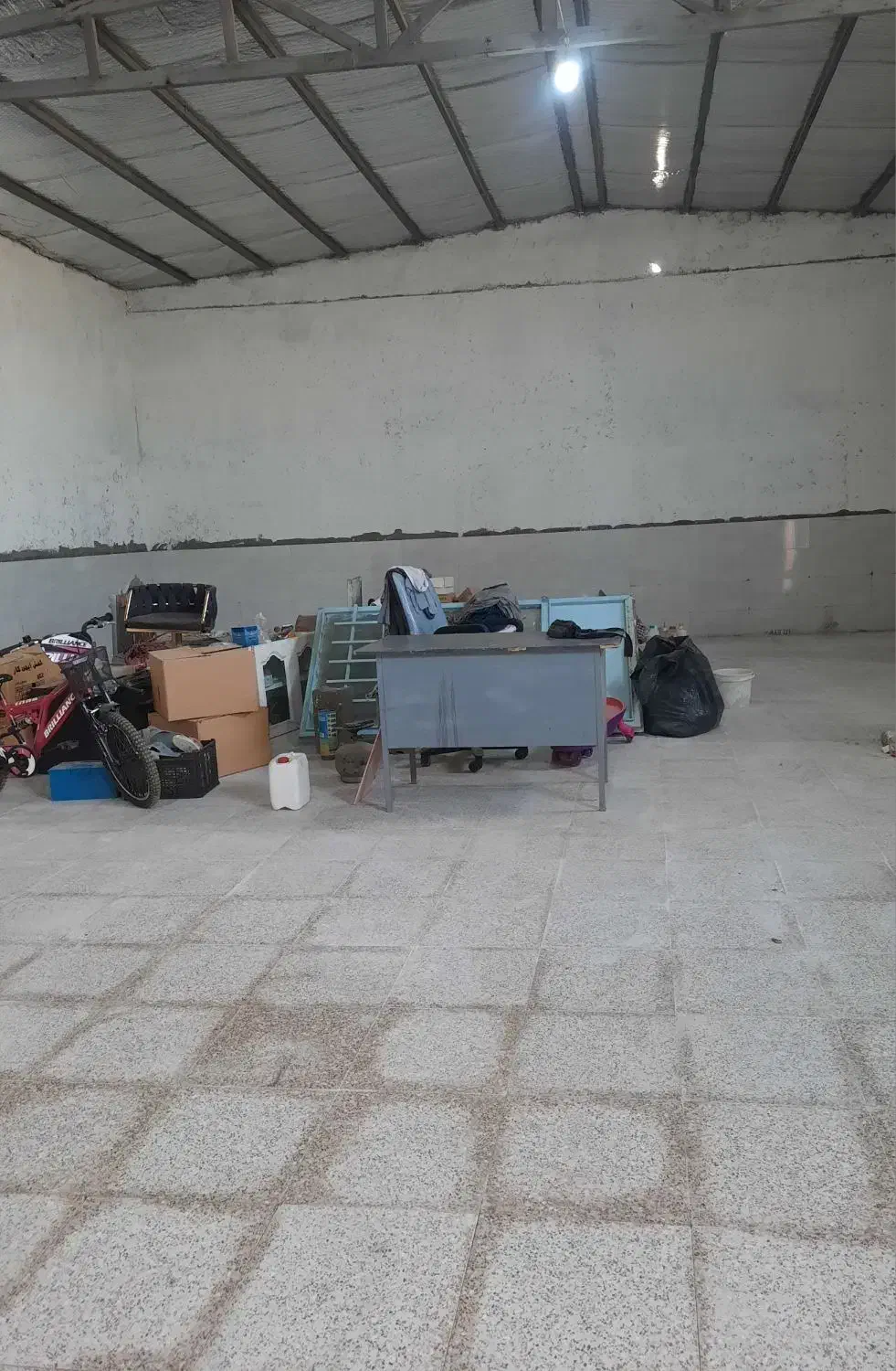 اجاره سالن تولیدی۲۰۰ متری در کاشانک|اجارهٔ دفتر صنعتی، کشاورزی، تجاری|اسلام‌شهر, کاشانک|دیوار