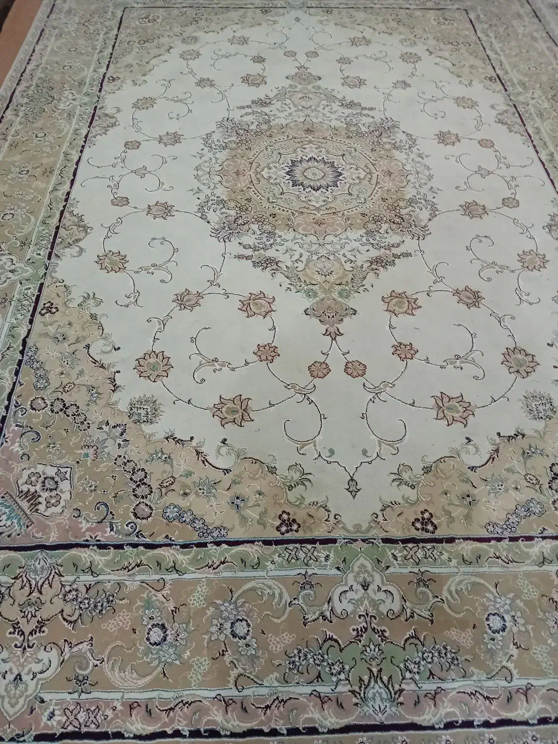 دو عددفرش کرمی|فرش|خرمدره, |دیوار