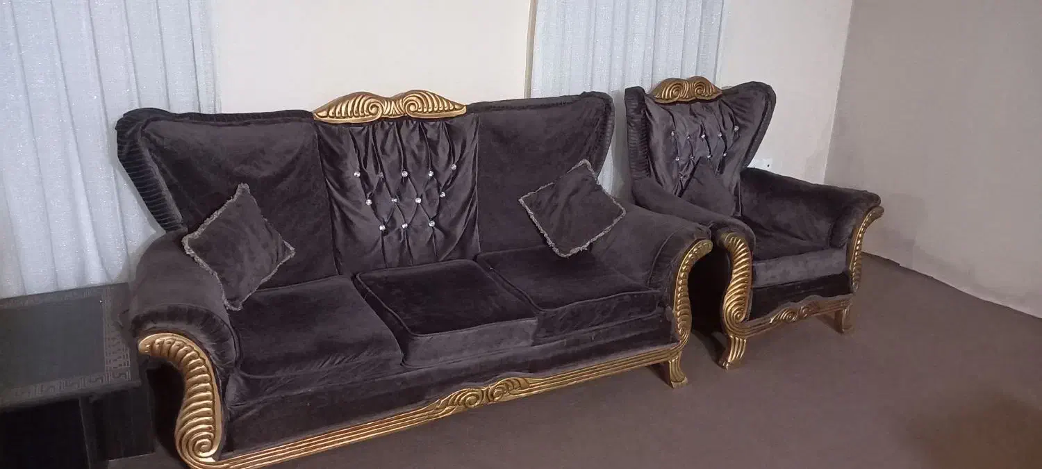 مبلمان ۷ نفره به همراه میز نهارخوری|مبلمان خانگی و میز عسلی|سرخرود, |دیوار