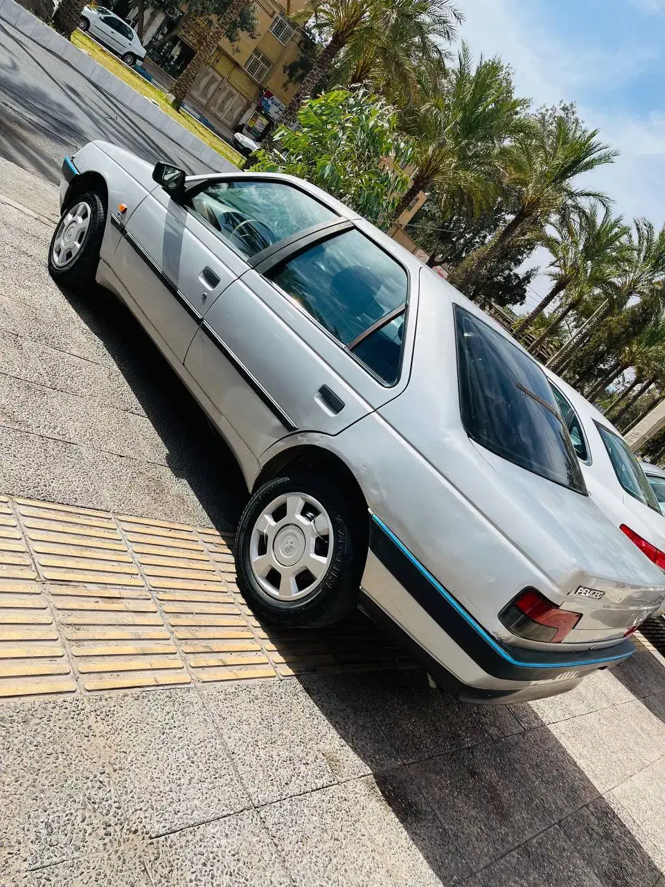 پژو ۴۰۵ مدل ۹۷ بم|خودرو سواری و وانت|بم, |دیوار