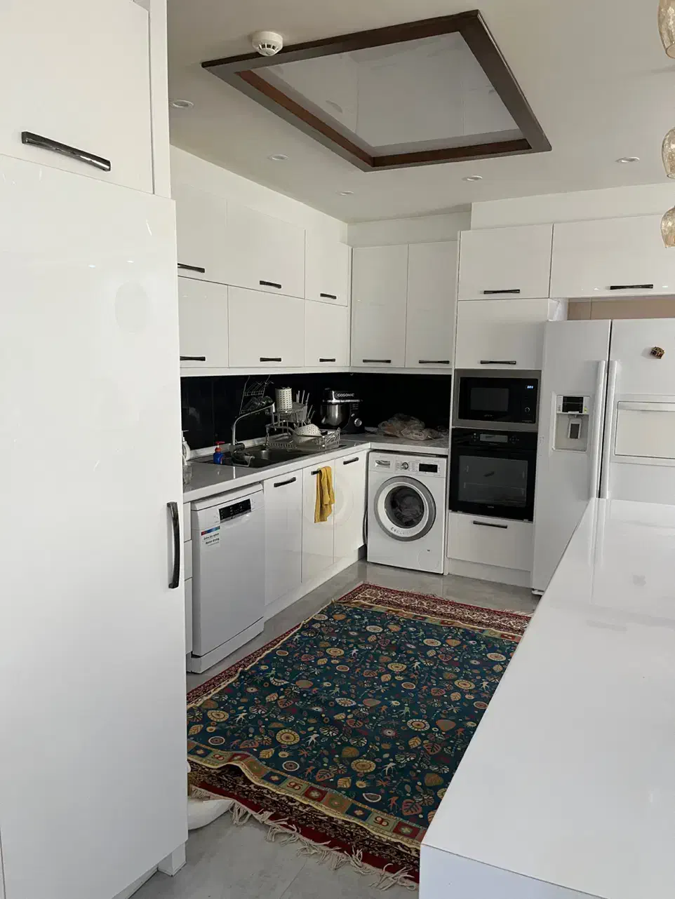 آپارتمان نوساز ۳خوابه حیاط دار خ شهیدان|فروش آپارتمان|اصفهان, برزان|دیوار