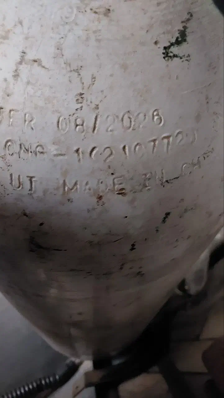 مخزن پژویی|قطعات یدکی و لوازم جانبی|قم, شهرک مهدیه (مدرس)|دیوار