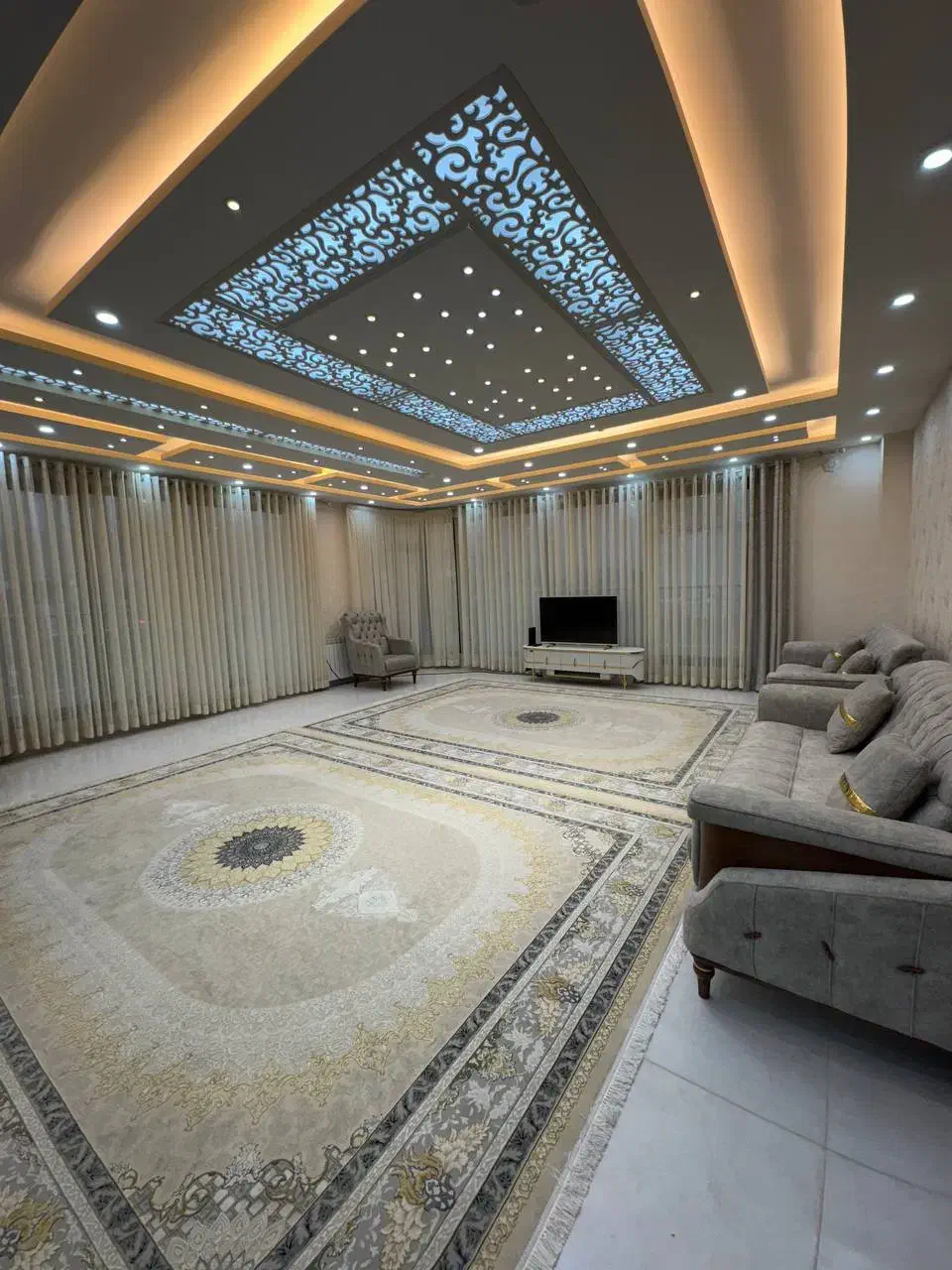 اجاره روزانه/هفتگی/ماهانه آپارتمان ۱۸۰ متری|اجارهٔ کوتاهمدت آپارتمان و سوئیت|بانه, |دیوار