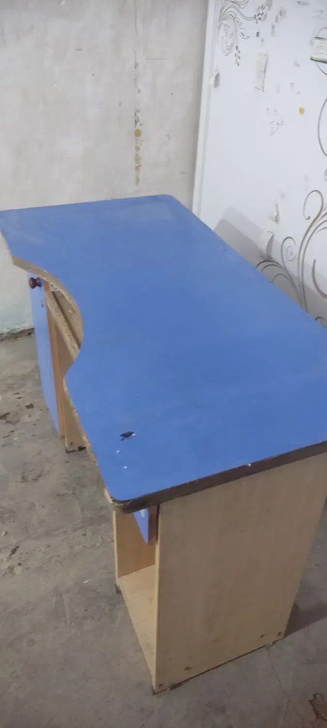 میز کامپیوتر|میز تحریر و کامپیوتر|کبودرآهنگ, |دیوار