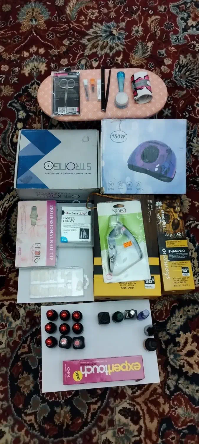 دست کامل ابزار کاشت ناخن|آرایشگاه و سالنهای زیبایی|زاهدان, |دیوار