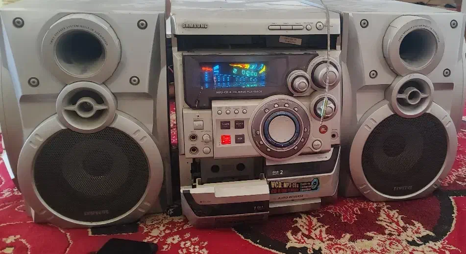 سلام ظبط و رادیو اسپکیر سامسونگ|سیستم صوتی خانگی|کازرون, |دیوار