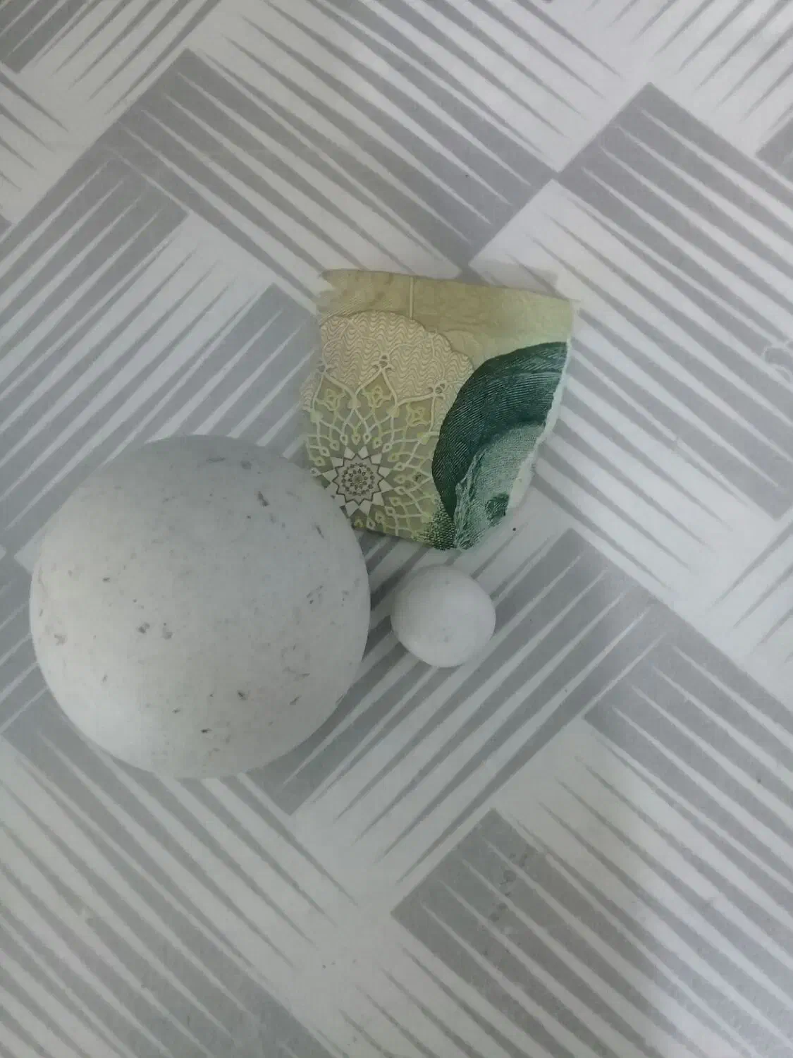 سنگ الماس|کلکسیون اشیاء عتیقه|محمدیه-قزوین, |دیوار