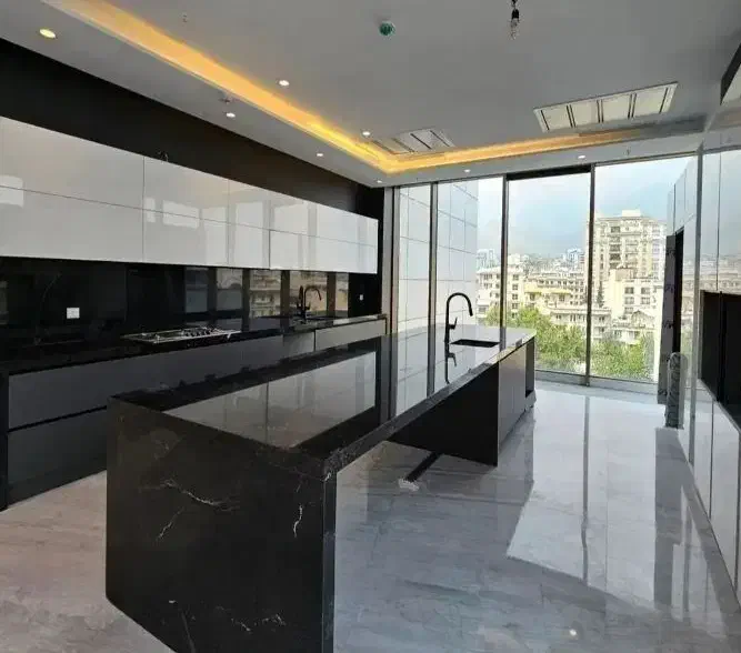 نیاوران ۲۵۰ متر ۳خواب ویو بی نظیر ویدئو موجود