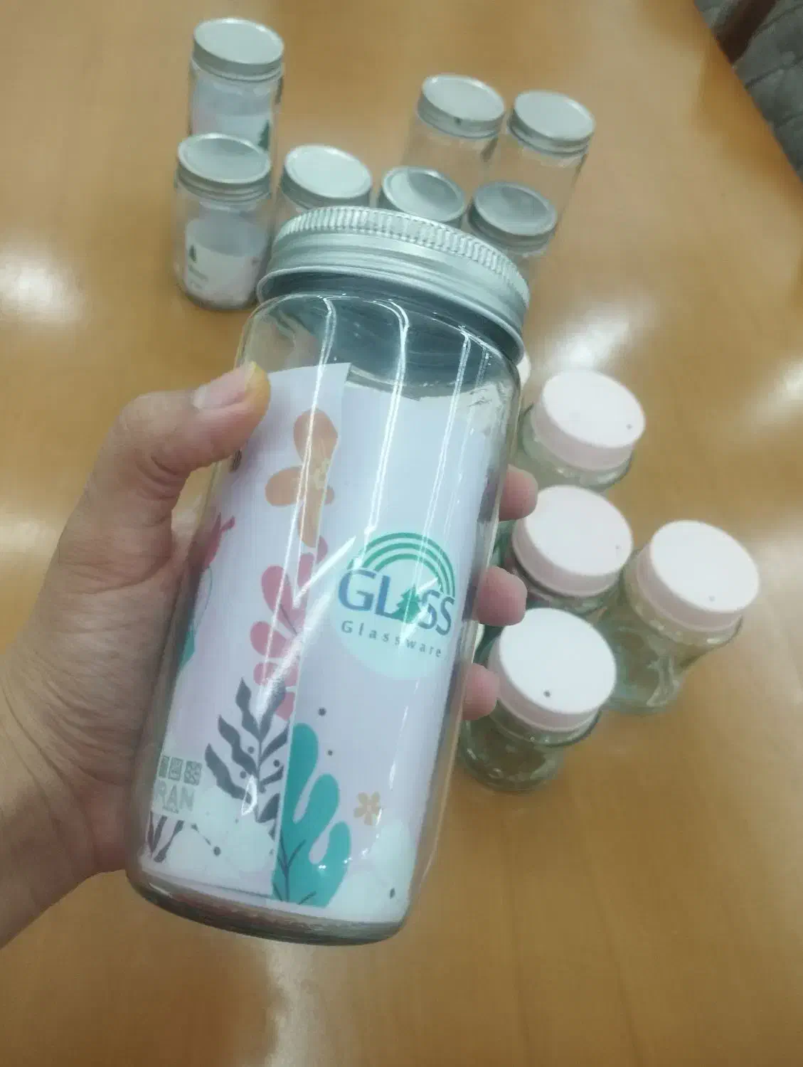 شیشه و جای حبوبات|ظروف نگهدارنده، پلاستیکی، یک‌بارمصرف|لنگرود, |دیوار