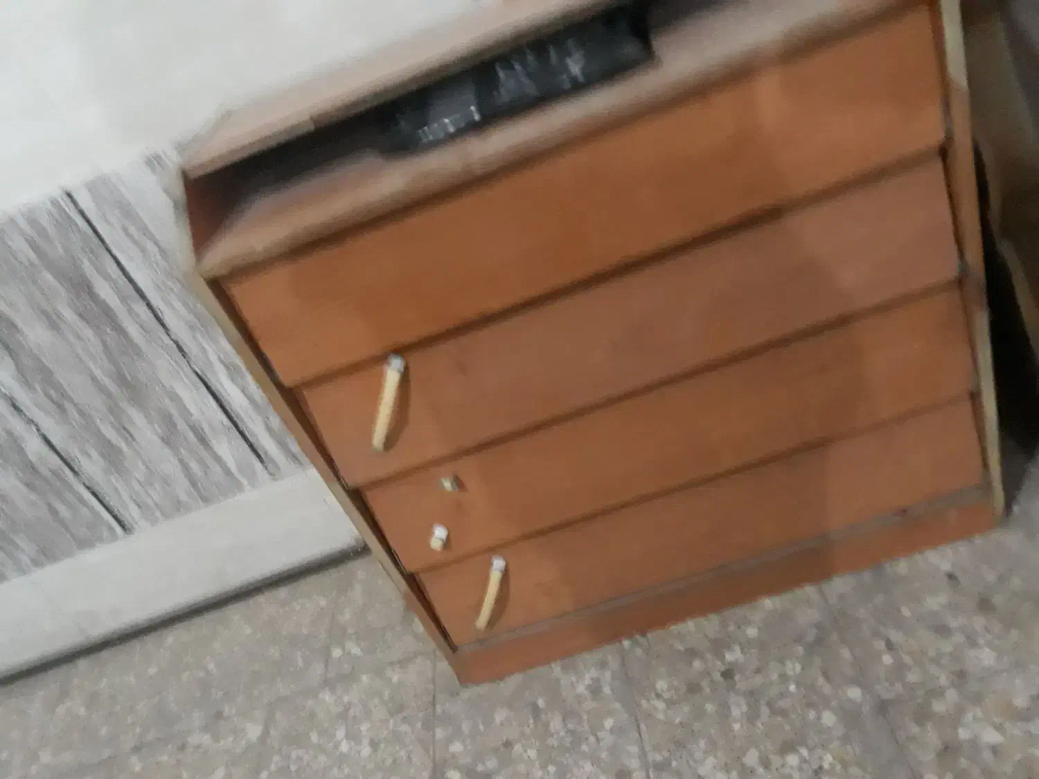 کمد جاکفشی|جاکفشی، کمد، دراور|مشهد, چهارچشمه|دیوار