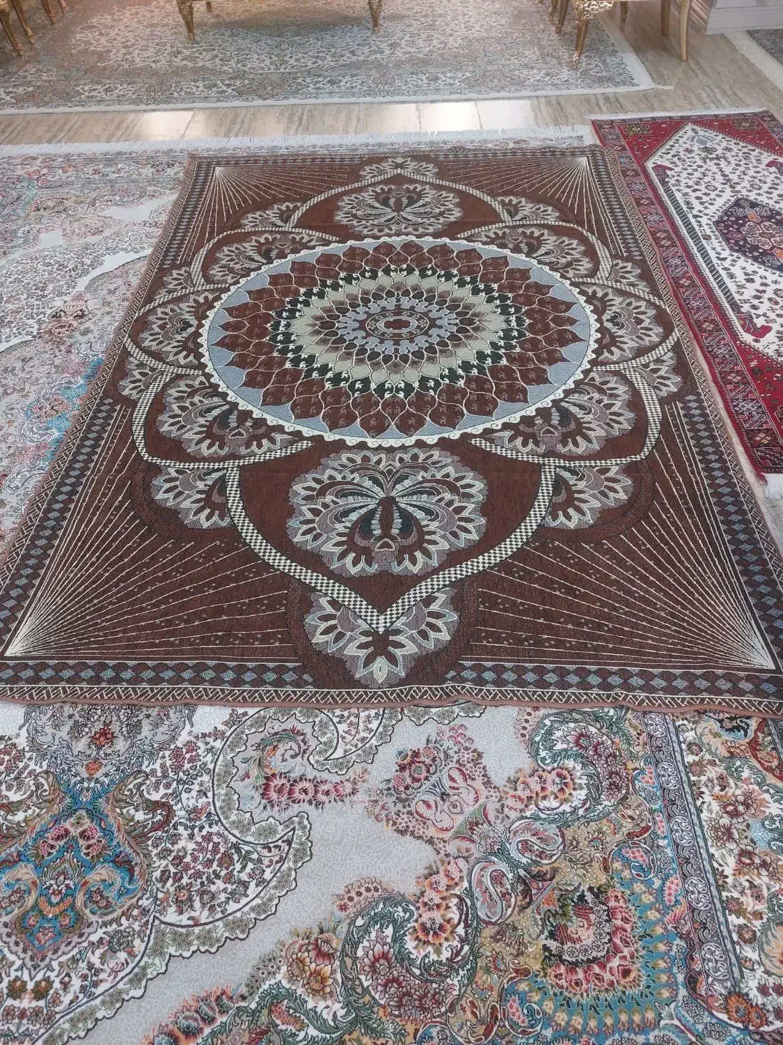 روفرشی مخمل کاملا نو|روفرشی|شیراز, درکی|دیوار