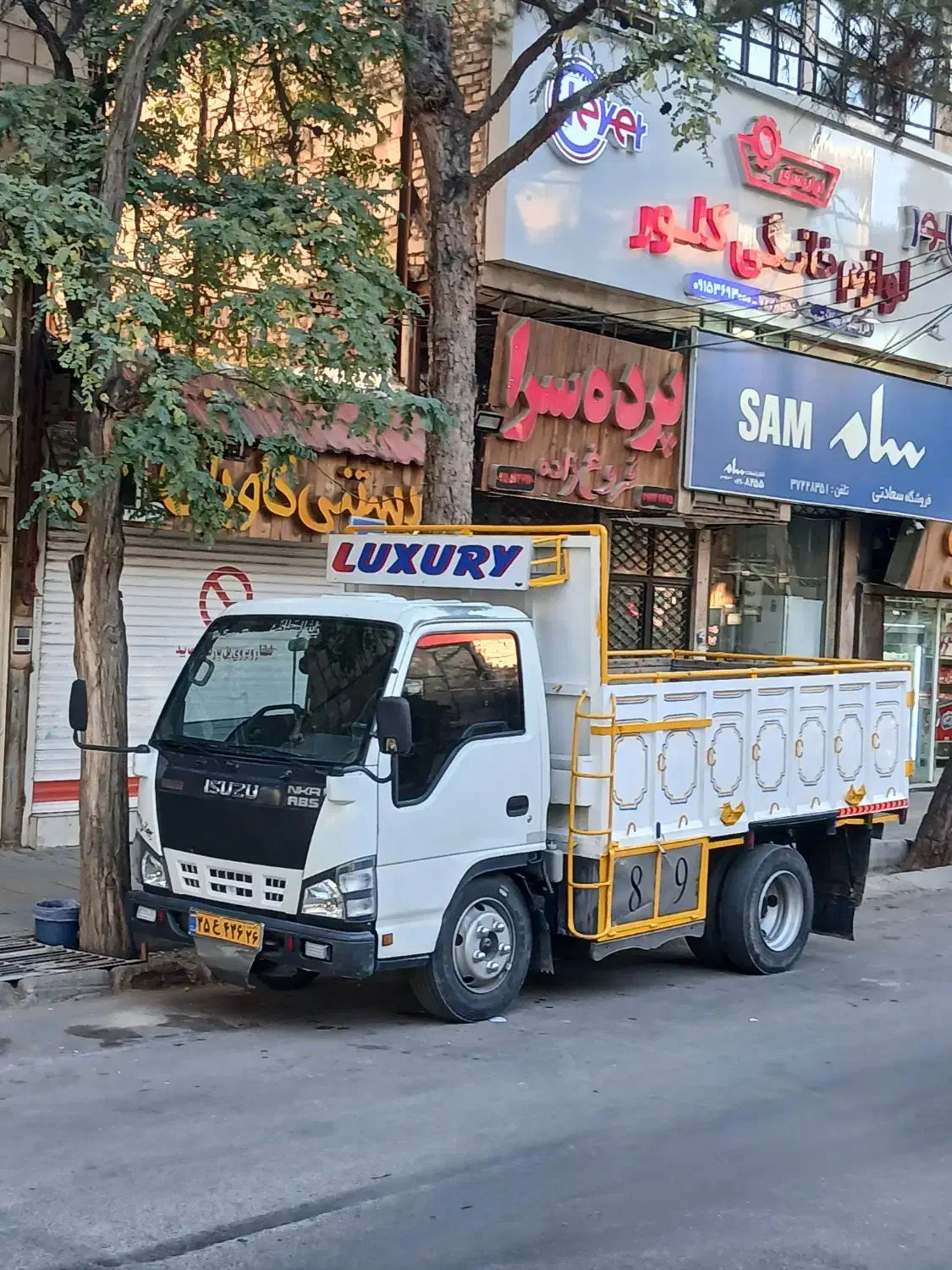 فروش فوری آیسوزو ۳ تن مدل ۸۹|خودرو سنگین|اسفراین, |دیوار