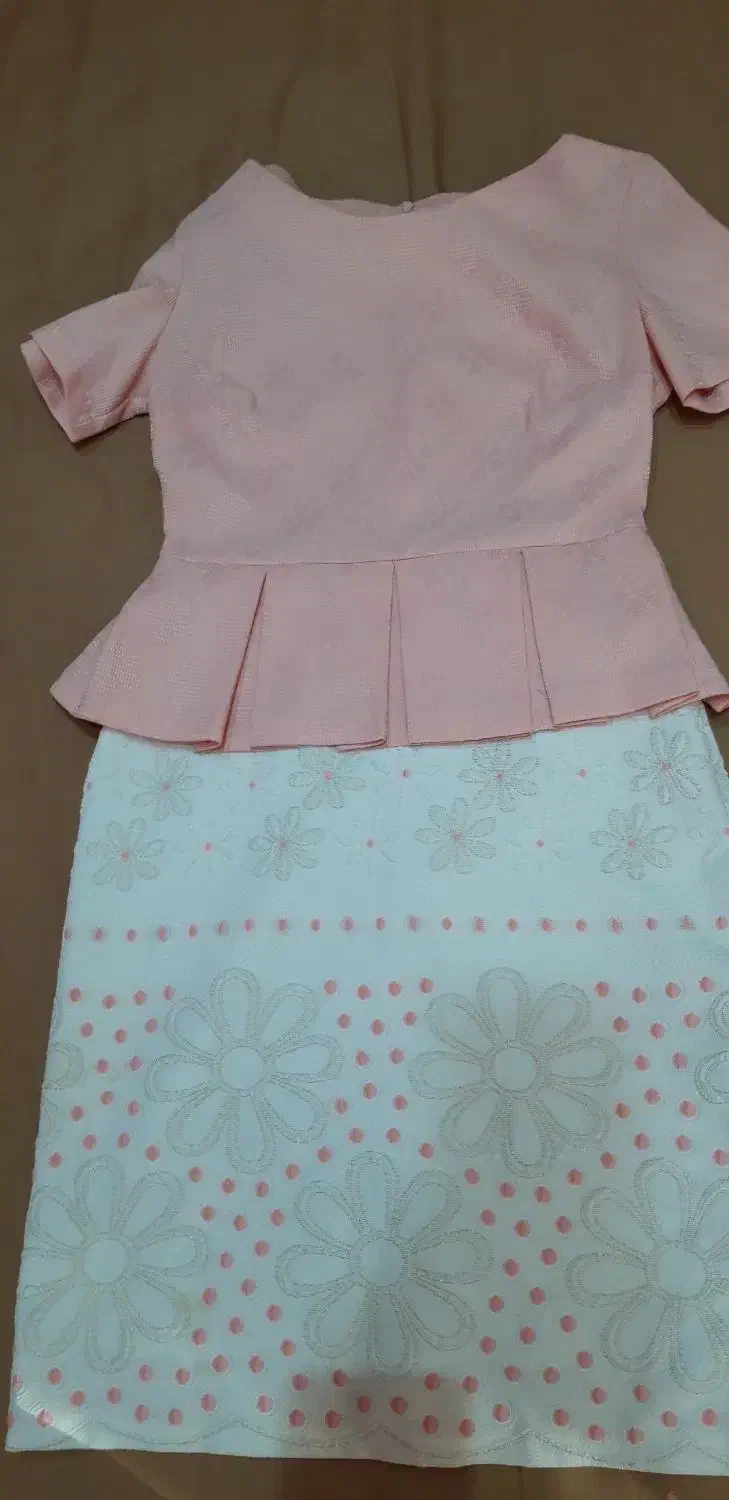 لباس مجلسی|لباس|اندیشه, شهرک صدف|دیوار