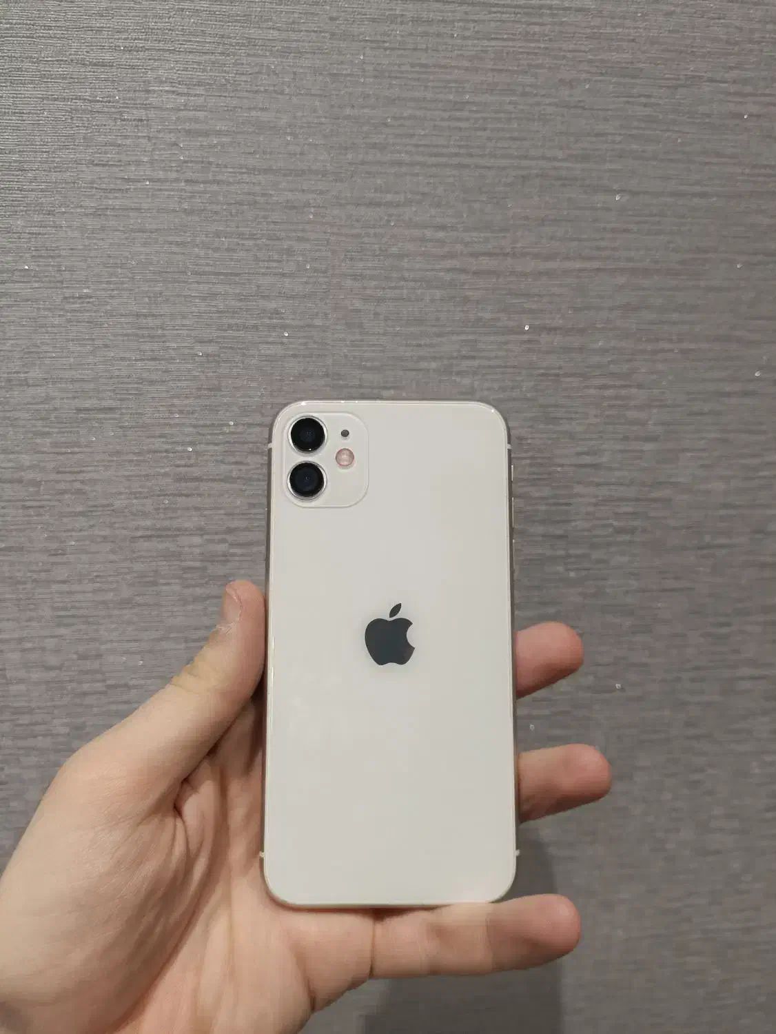 ایفون ۱۱|موبایل|میانه, |دیوار