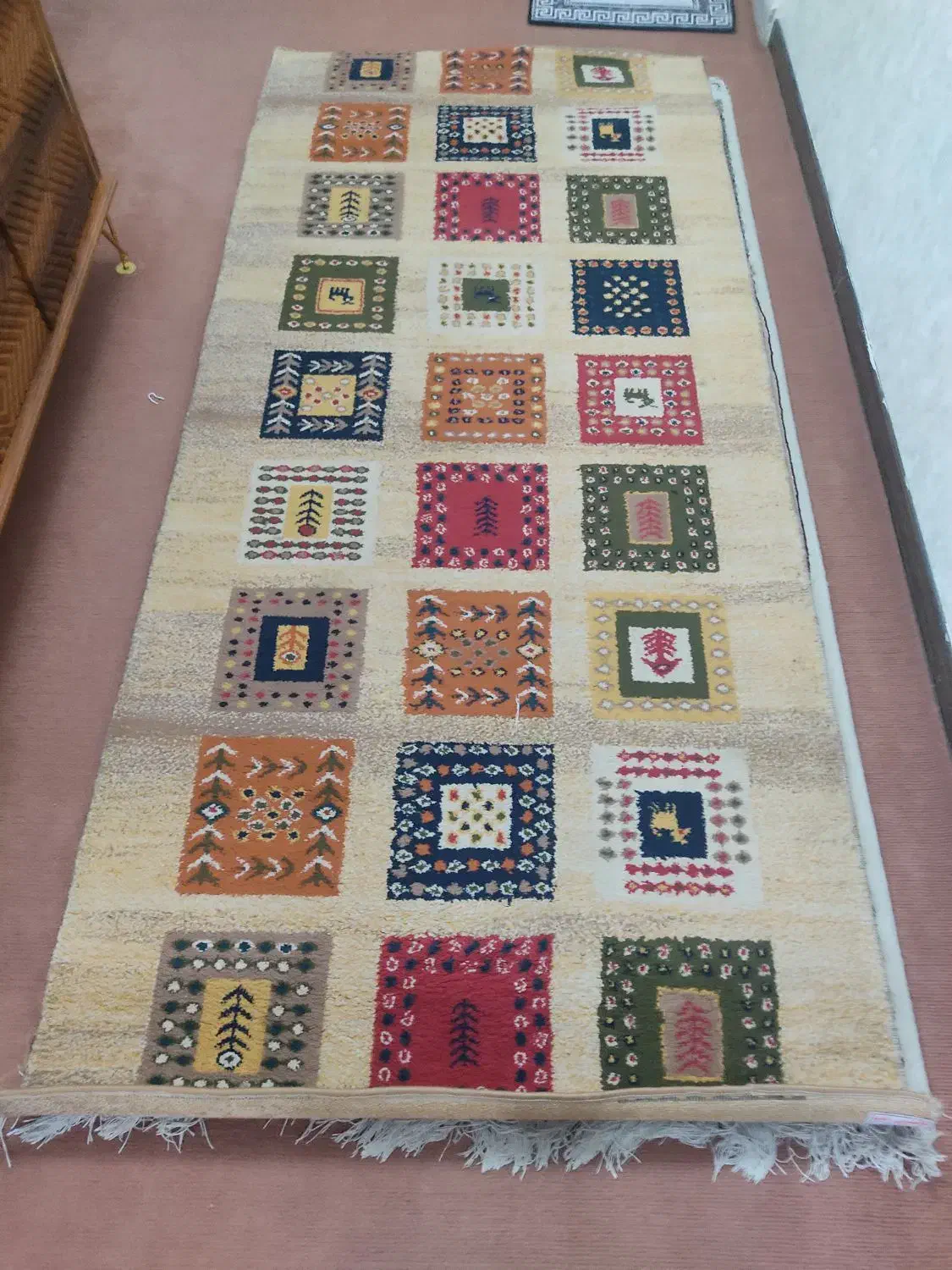 فرش|فرش|اسلام‌شهر, شهرک قائمیه|دیوار