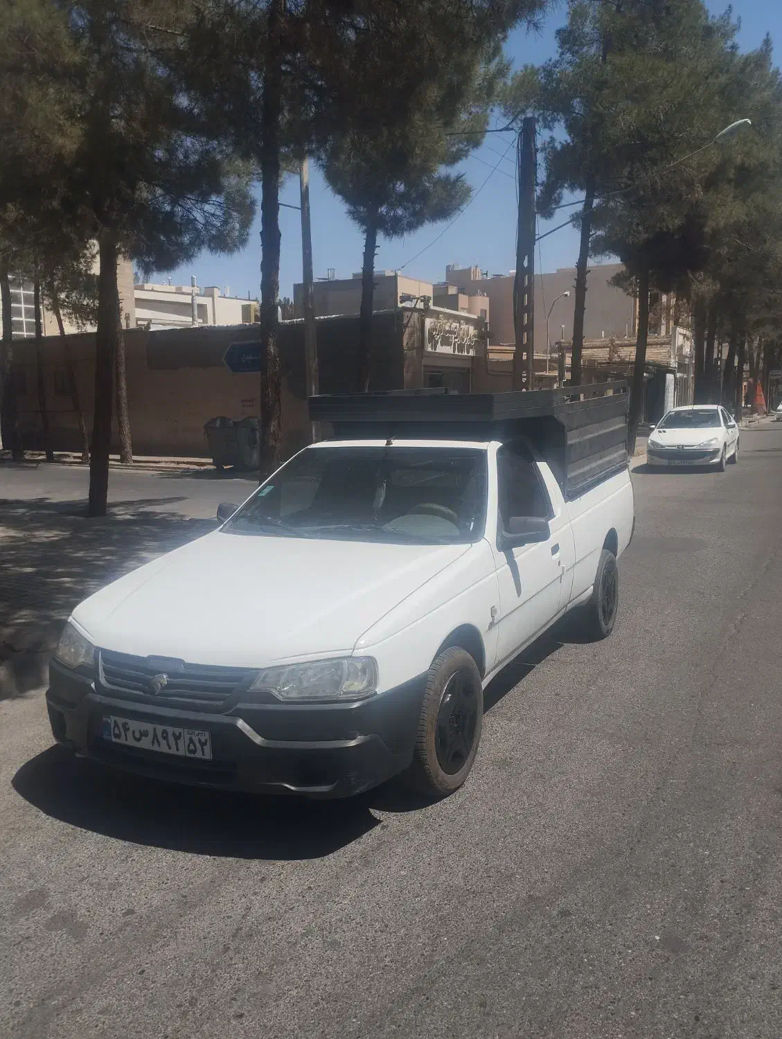 حمل بار و اثاثیه داخل و خارج شهر وانت تهران و مشهد|خدمات حمل و نقل|بیرجند, |دیوار