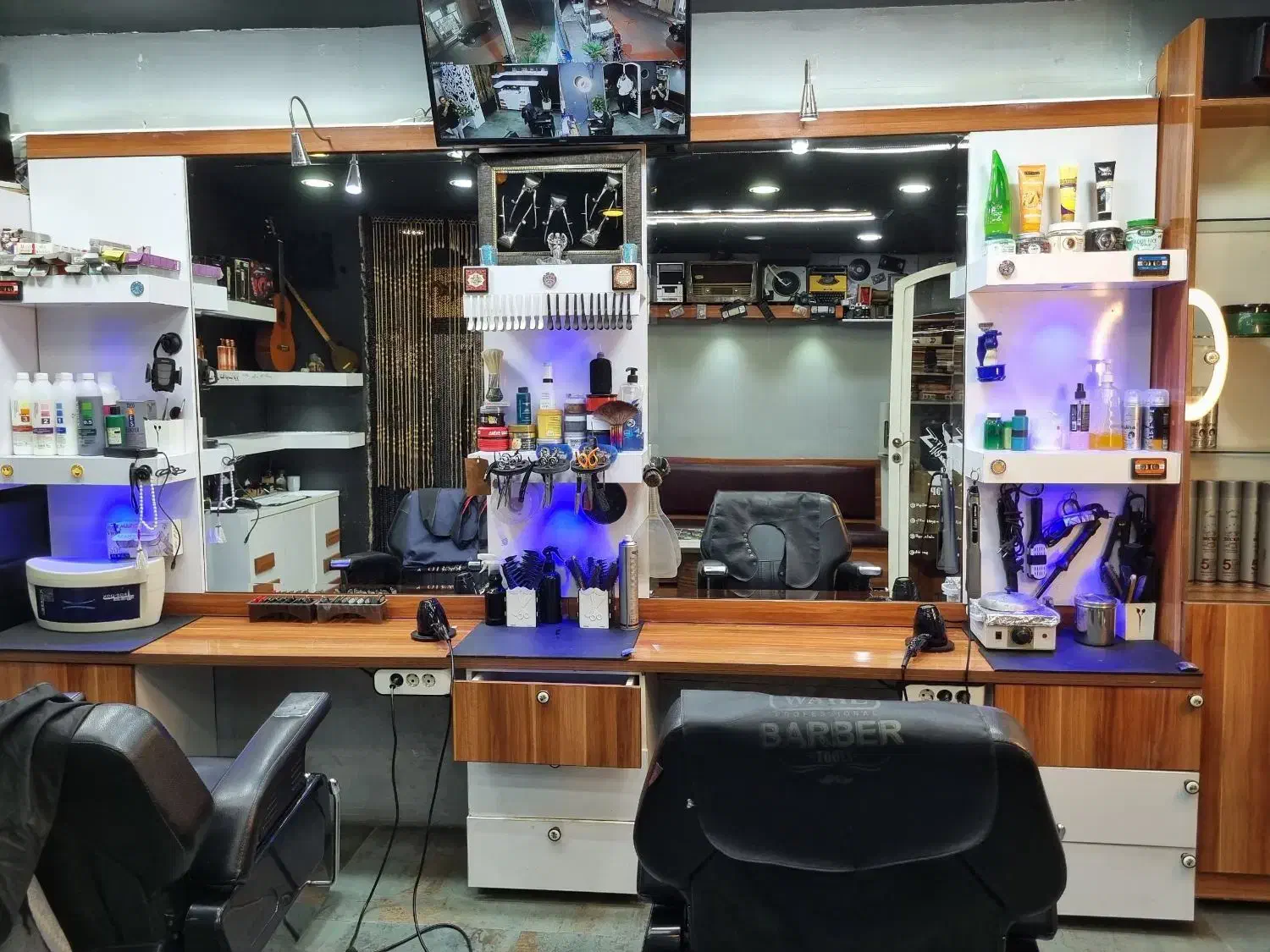 دکوراسیون داخلی سالن آریشی|آرایشگاه و سالنهای زیبایی|اهواز, کوی مهدیس|دیوار