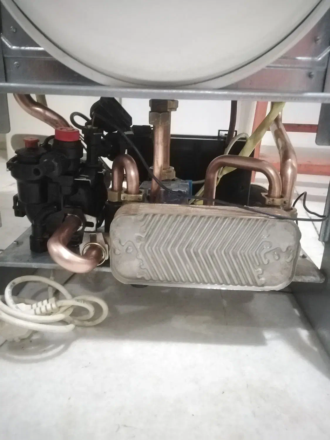 پکیج 24هزار مدل M بلوکه برنجی تمیز وسرویس شده|آبگرمکن، پکیج، شوفاژ|مشهد, عامل|دیوار