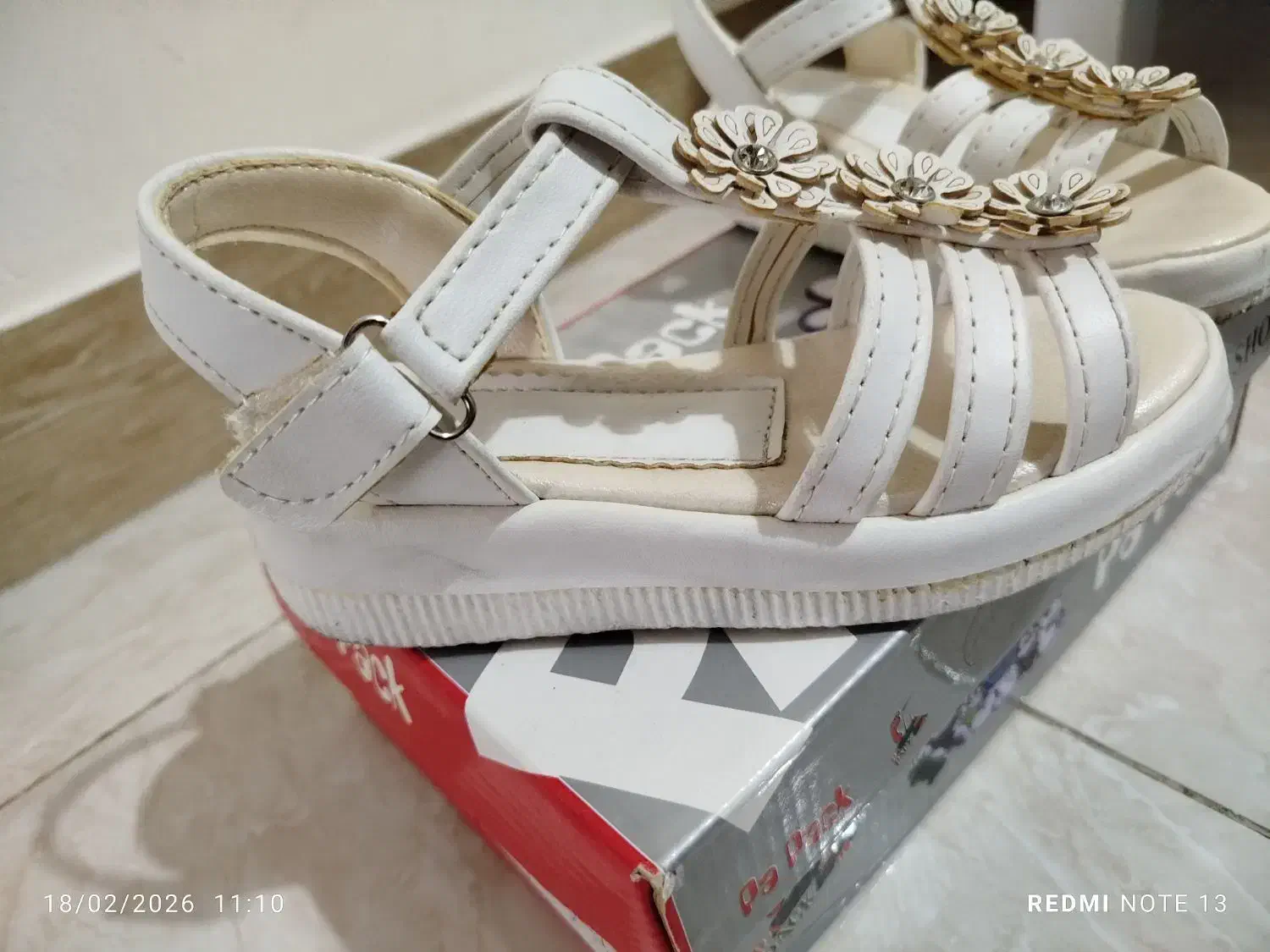 کفش بچگانه|کفش و لباس بچه|کرمانشاه, |دیوار