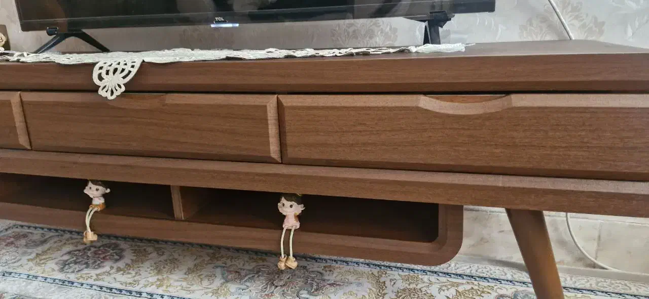 تلویزیون و میز تلویزیون|تلویزیون و پروژکتور|سمنان, |دیوار