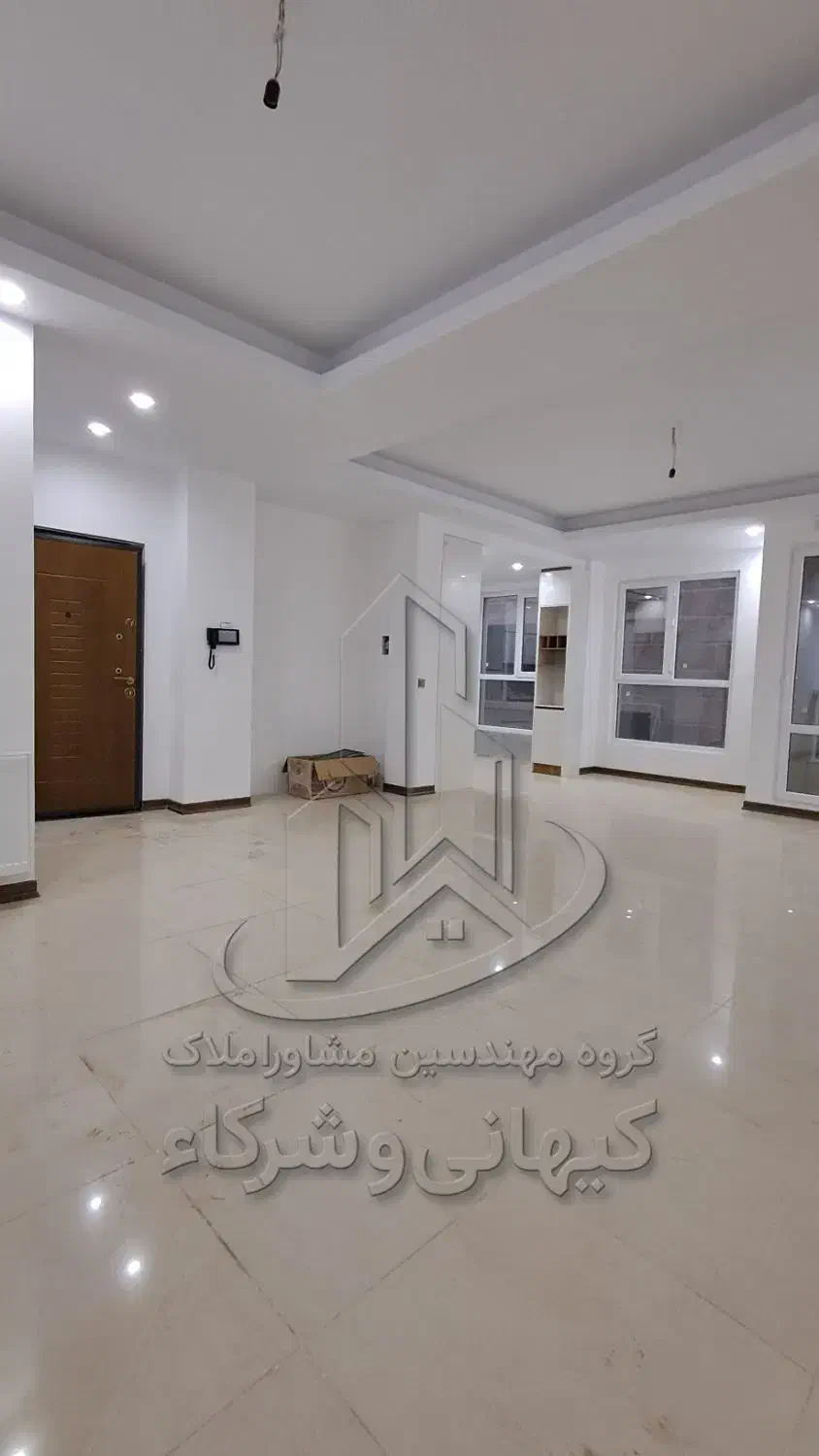 رهن آپارتمان/شخصی ساز/فازصفر/کلید اول|اجارهٔ آپارتمان|پرند, فاز ۰|دیوار