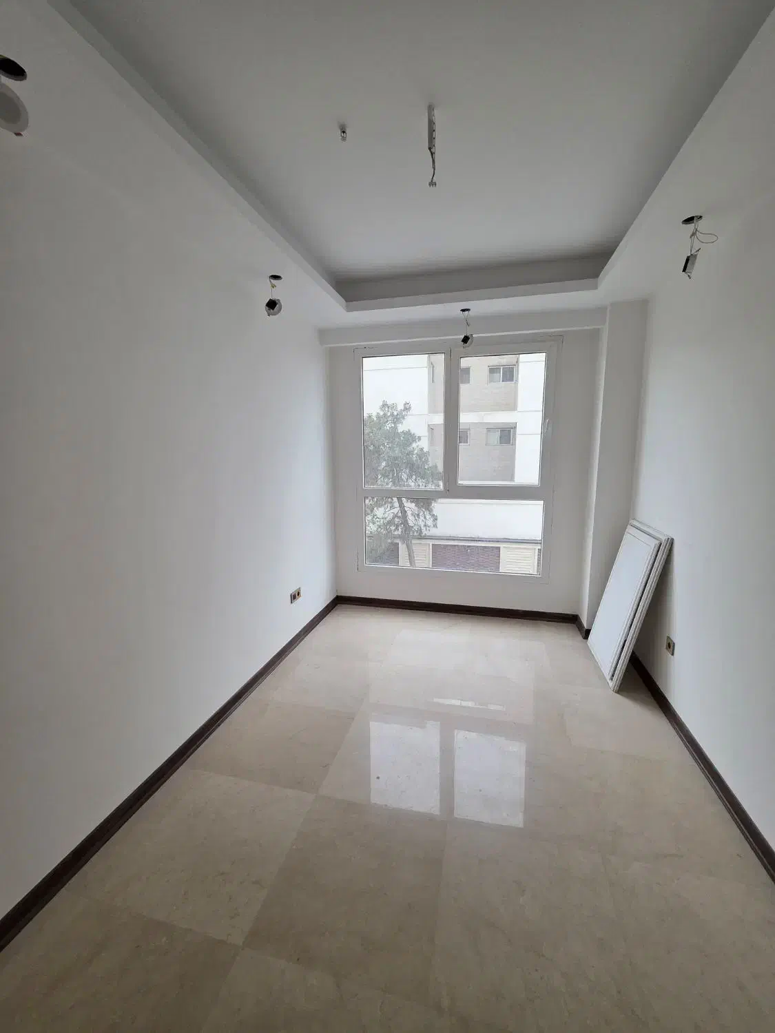 ۹۰متر۲خ نوساز کلیدنخورده تاپ لوکیشن جنت آباد جنوبی