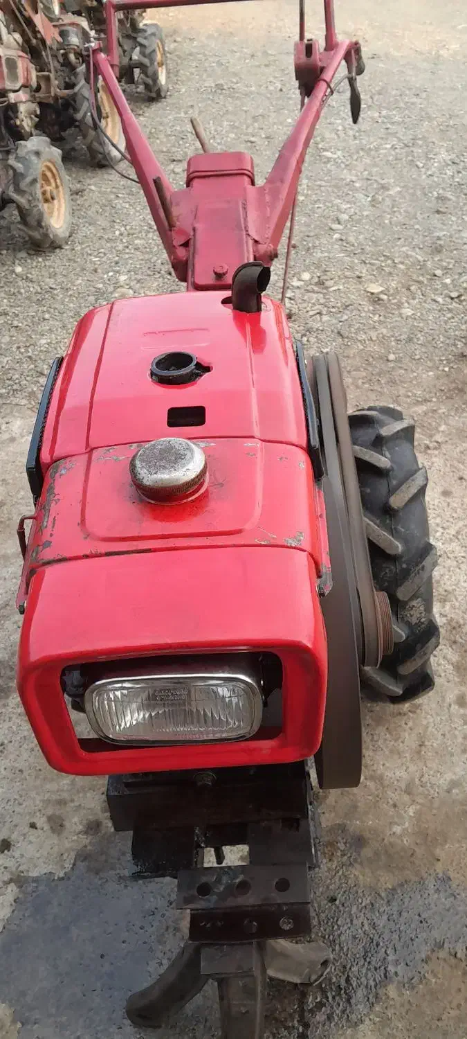 تیلر میتسوبیشی|خودرو سنگین|شفت, |دیوار