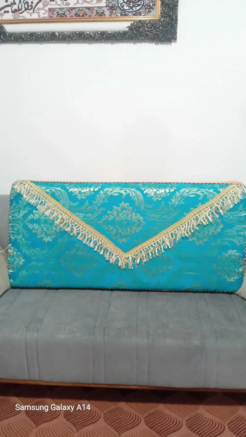 ۴عدد پشتی نو|پشتی|ارومیه, |دیوار