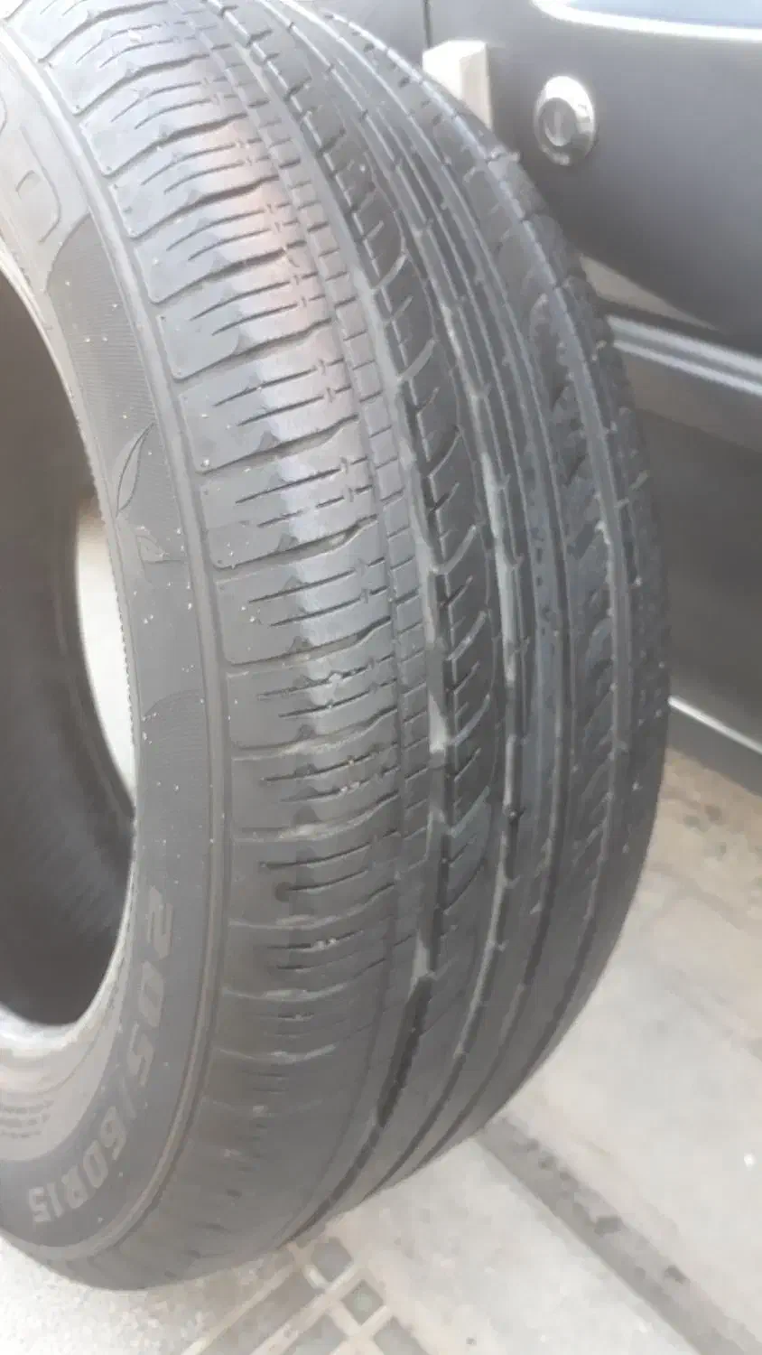 لاستیک|قطعات یدکی و لوازم جانبی|قم, شاه سید علی|دیوار