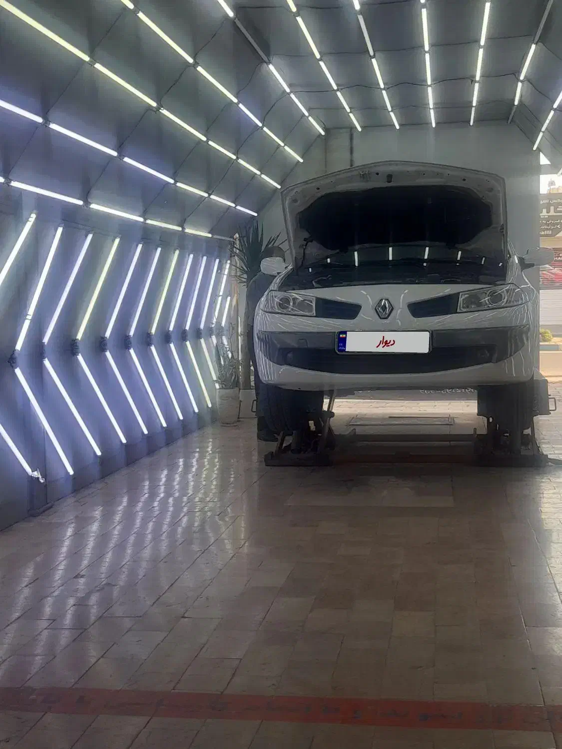 مگان اتومات ۲۰۰۰|خودرو سواری و وانت|خرم‌آباد, |دیوار