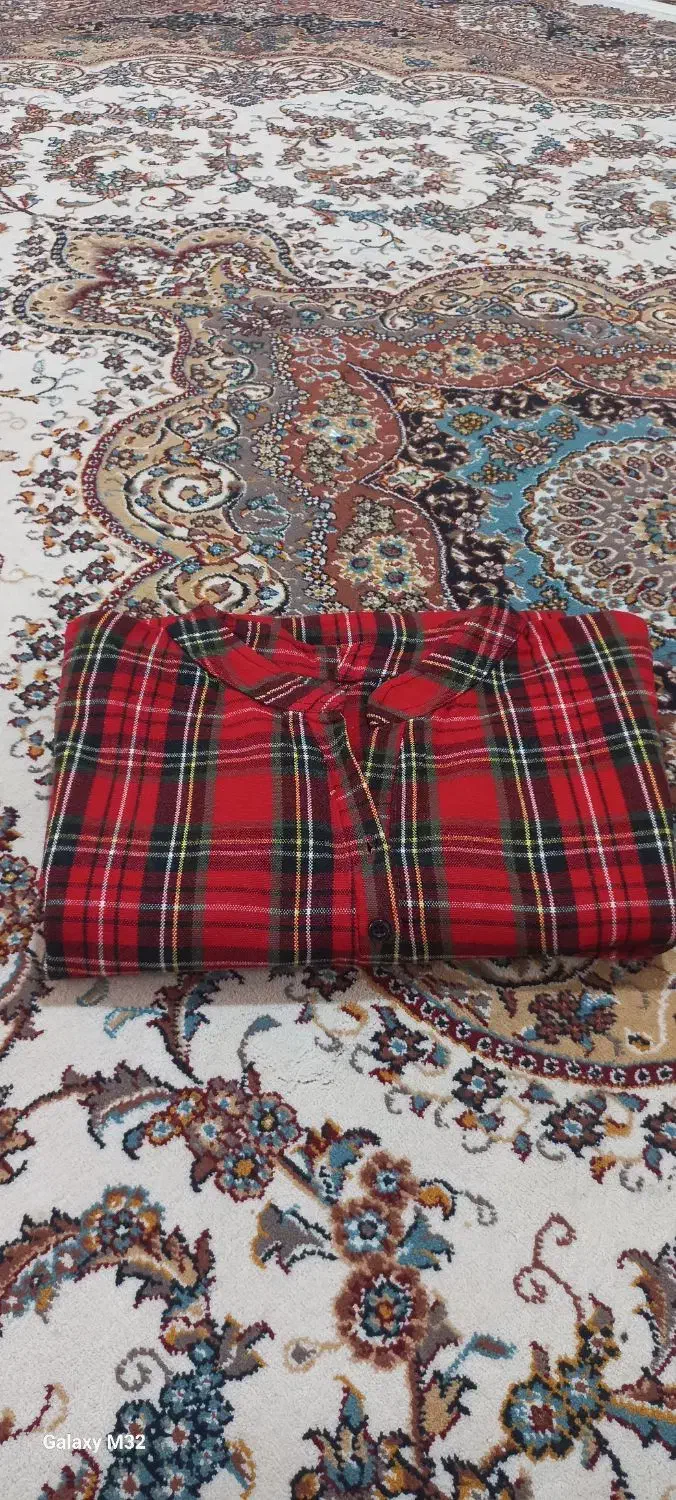 بلیز پاییزه|لباس|قم, دروازه ری|دیوار