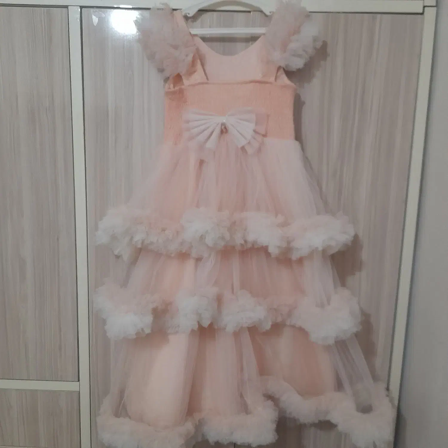 لباس مجلسی دخترانه|کفش و لباس بچه|میانه, |دیوار