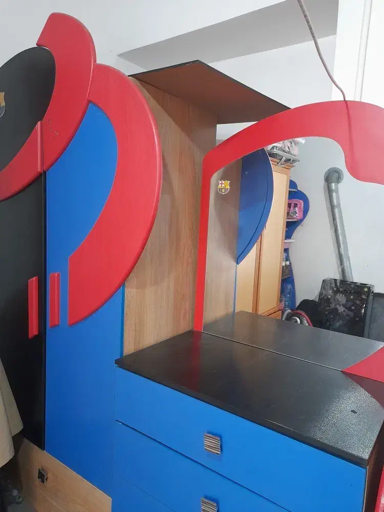 کمد ومیز آرایش|جاکفشی، کمد، دراور|اردبیل, |دیوار