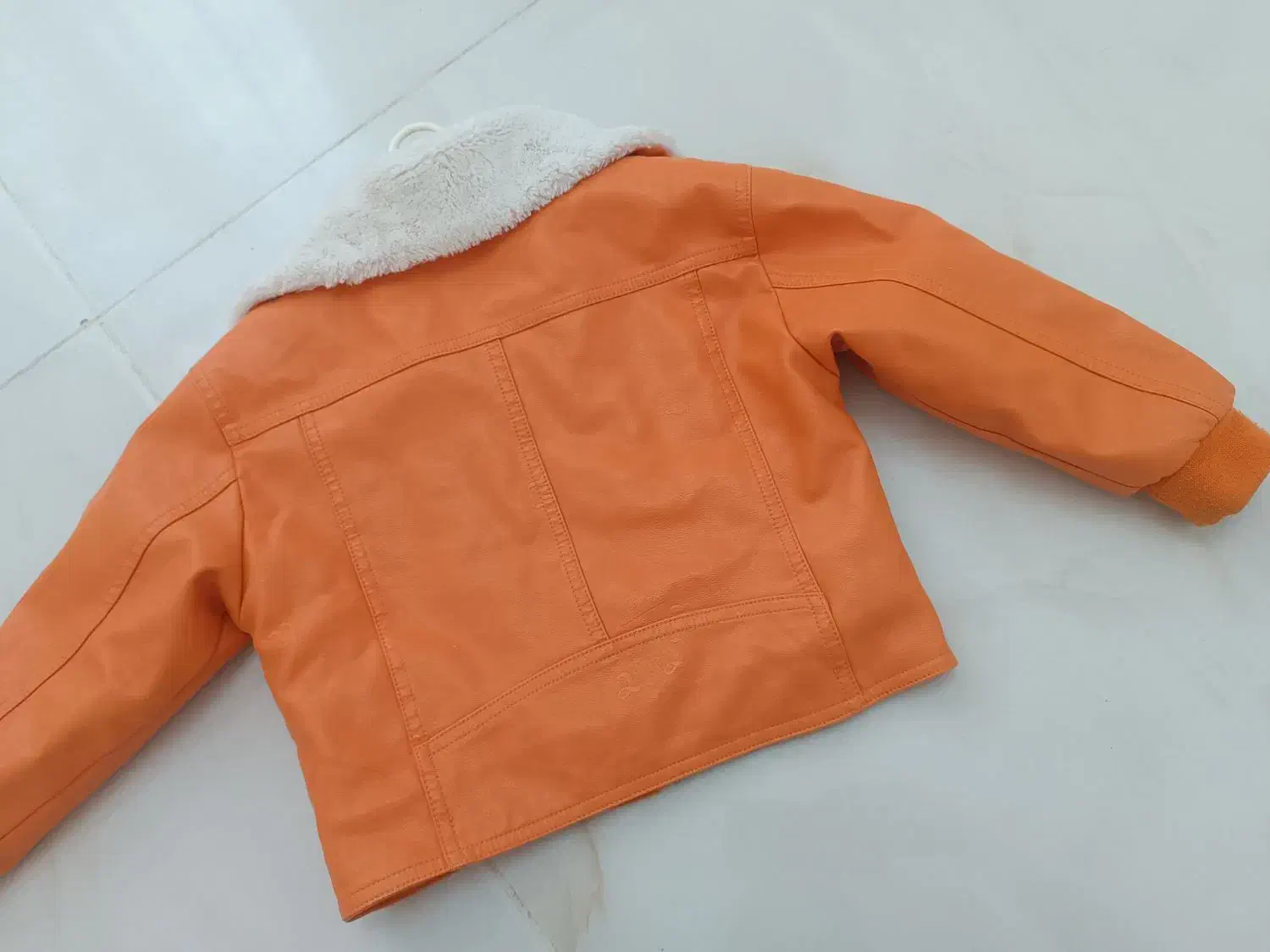 کاپشن چرم بچه گانه|کفش و لباس بچه|قائن, |دیوار