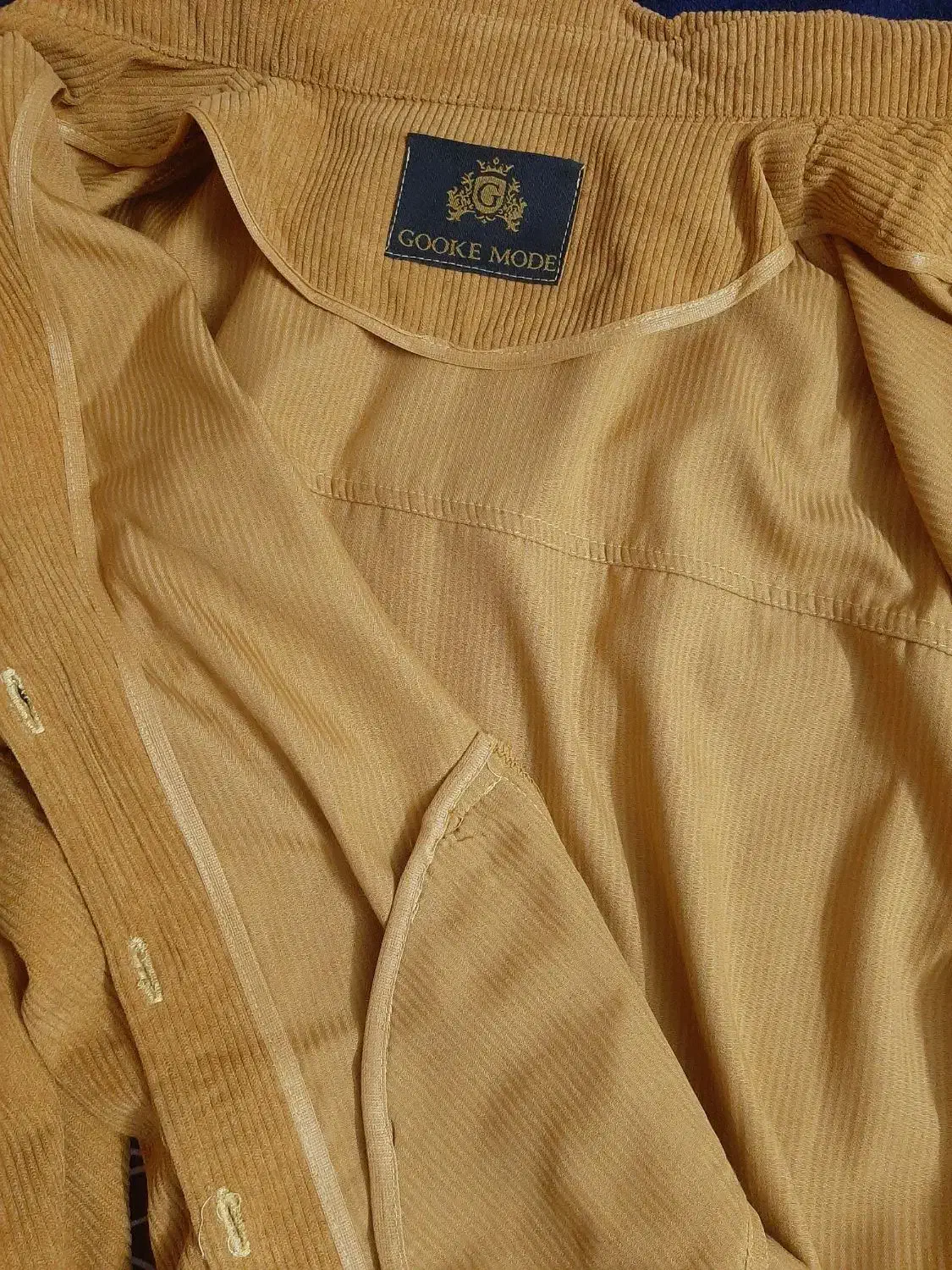 شکت نو|لباس|اراک, |دیوار