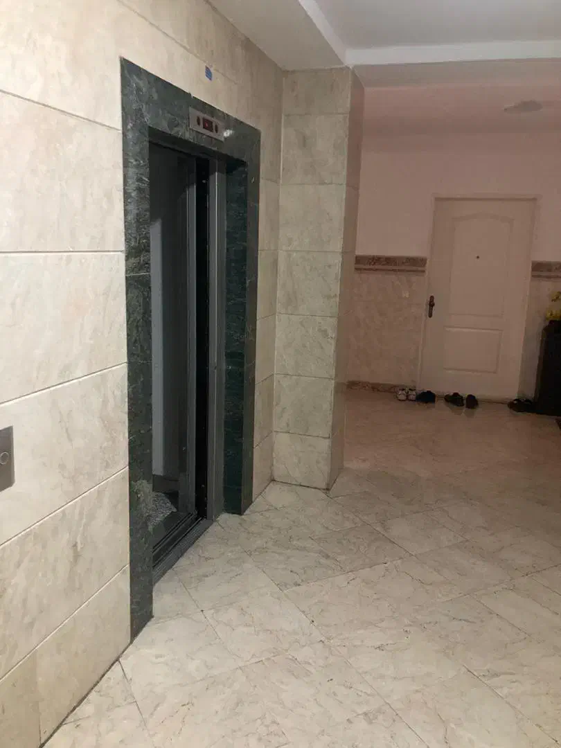 ۶۰ متری با آسانسور و پارکینگ و انباری|اجارهٔ آپارتمان|تهران, شهرک ولیعصر جنوبی|دیوار