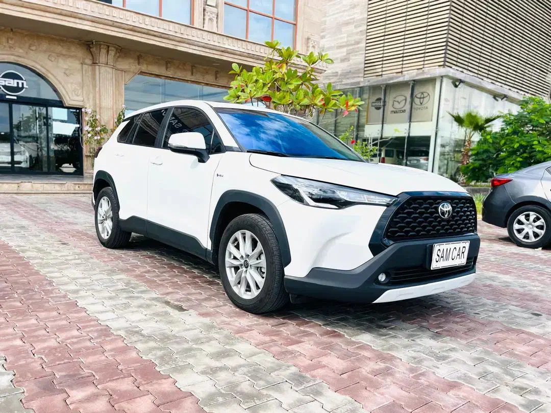 تویوتا کرولا کراس مدل 2025|خودرو سواری و وانت|کیش, |دیوار