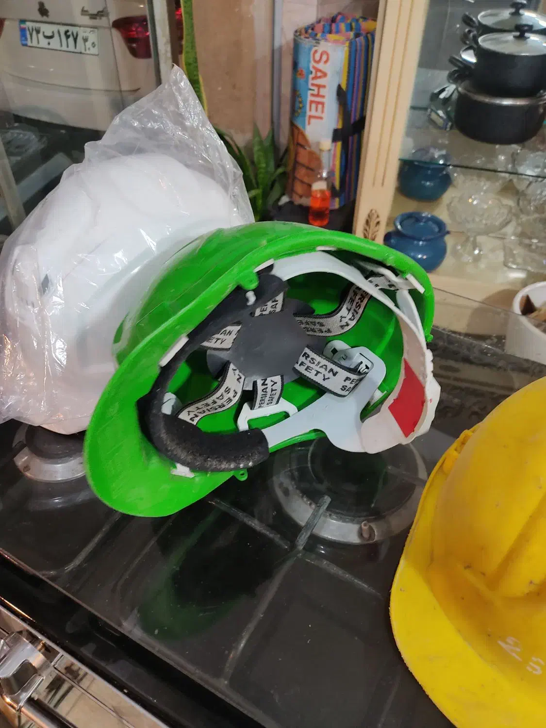 کلاه ایمنی|ابزارآلات|صفادشت, |دیوار