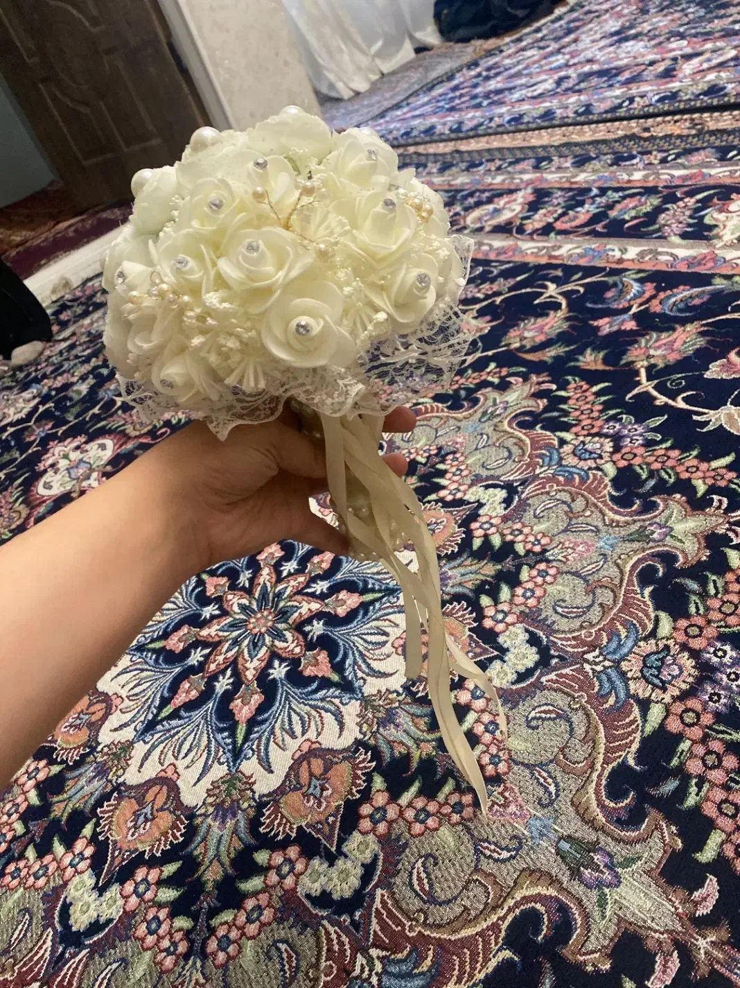 دسته گل عروس|گل مصنوعی|قزوین, |دیوار