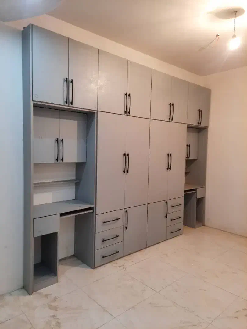 کمد دیواری در رنگ بندی متنوع|جاکفشی، کمد، دراور|پاکدشت, شهرک امام رضا|دیوار