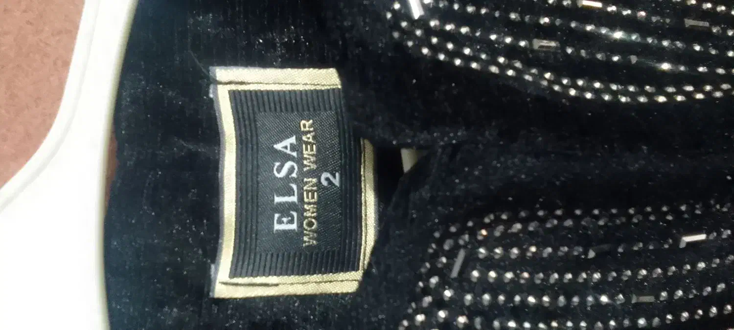 مانتو شلوار|لباس|کنگاور, |دیوار