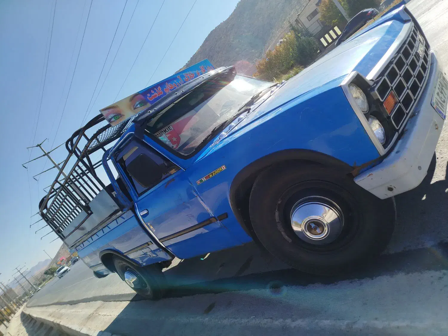 وانت نیسان دوگانه کارخانه|خودرو سواری و وانت|صدرا-فارس, فاز ۱|دیوار