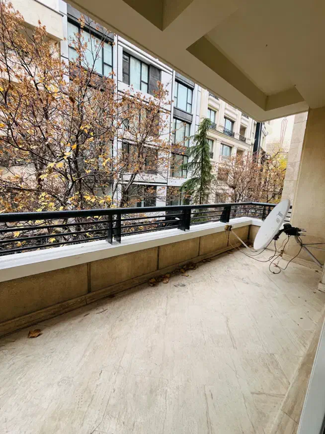 فرشته ۳۲۰متر/فول مشاعات/تراس قابل چیدمان