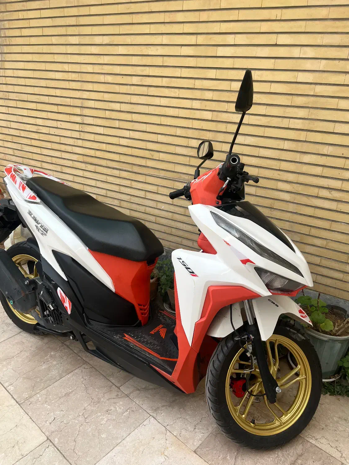 کلیک s2 1402|موتورسیکلت|اصفهان, شهید رجایی|دیوار