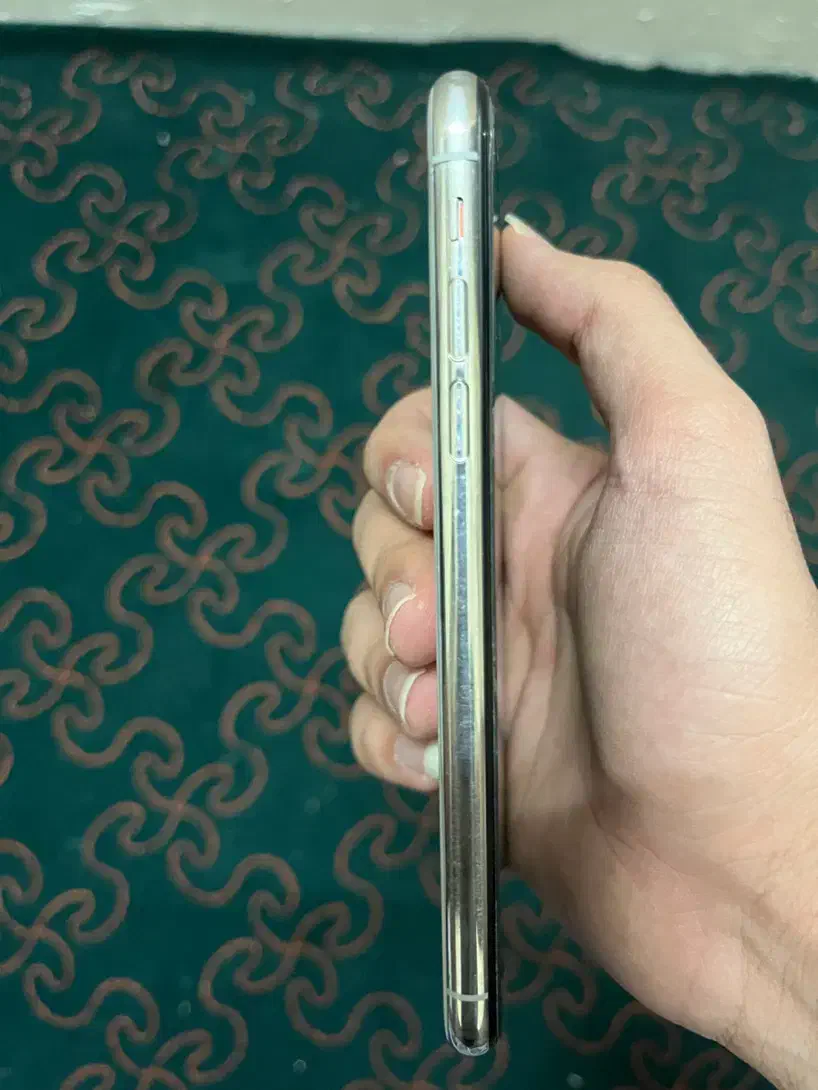 آیفون x|موبایل|سبزوار, چهارراه فرودگاه|دیوار