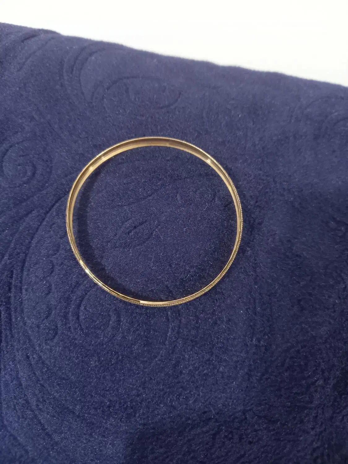 النگوی طلا|جواهرات|بومهن, |دیوار